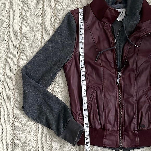 Dravus Faux Leather Vest + Hoodie Layered Jacket - Burgundy & Dark Grey - Picture 8 of 9